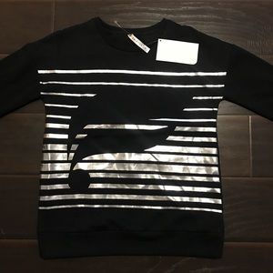 Women’s pullover sweatshirt small